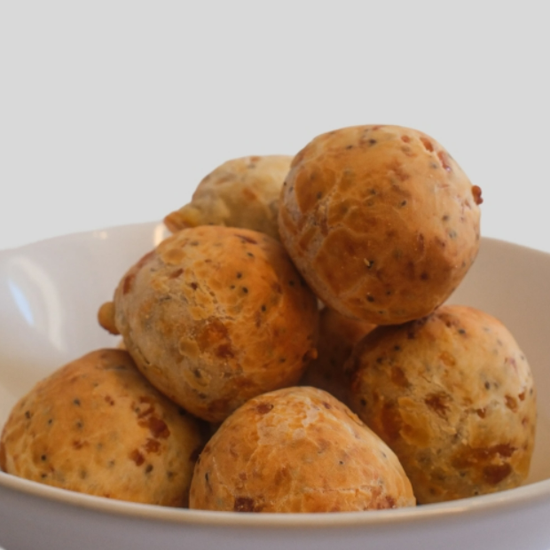 Pão de Queijo com Chia