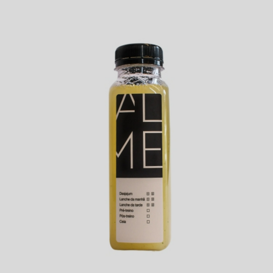 Shake Proteico de Maracujá e Manga